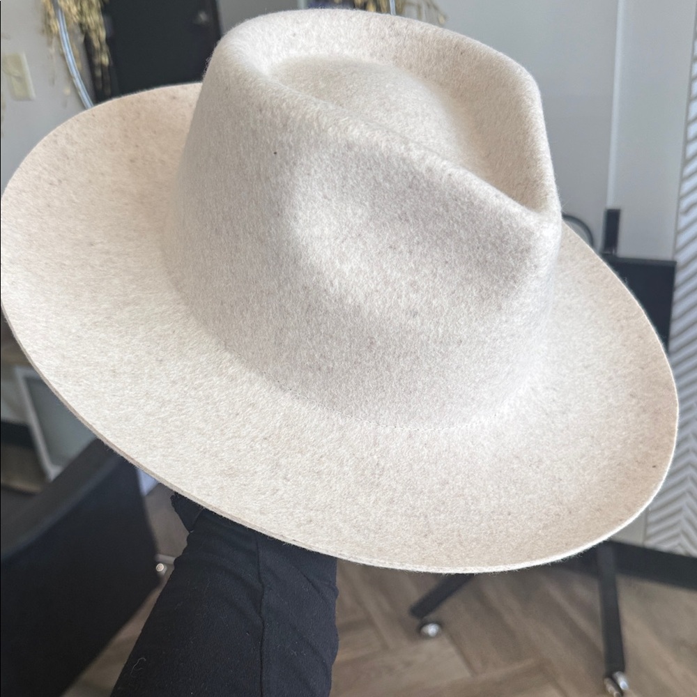 GIGI PIP Light Cream Fedora Hat ZEPHYR